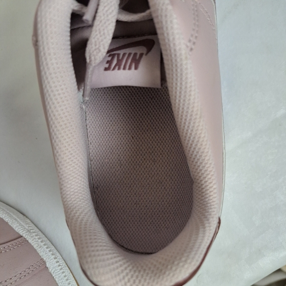 Nike Women's Court Royale 'Smokey Mauve' Tennis sneakers - Picture 8 of 11